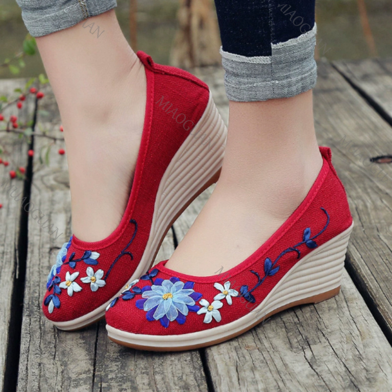 İşlemeli Kadın Konforlu Platfo - Vintage Fashion Female incelemesi ve fiyatı